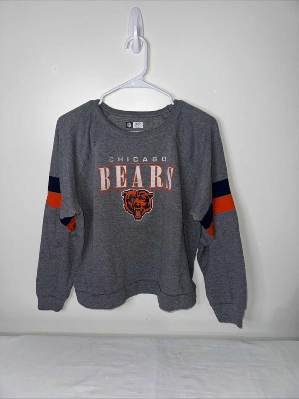 NFL Team Apparel Women's Gray Crewneck Sweatshirt